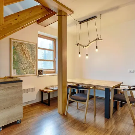 Horsky U Lesa Apartment Ricky (Hradec Kralove)